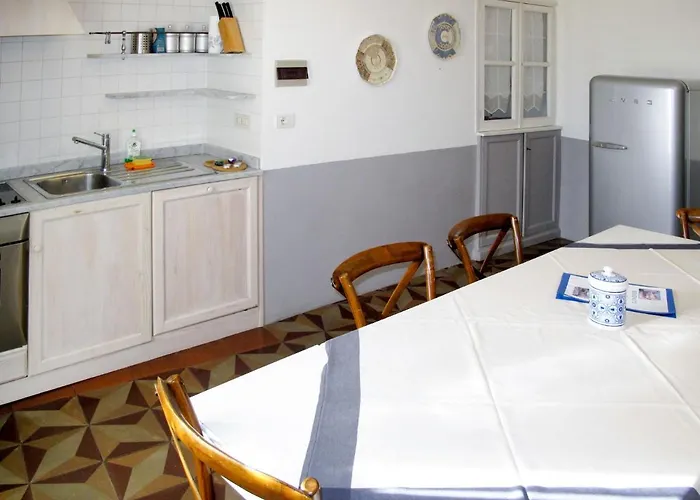 Ginevra - Flg209 By Interhome Finale Ligure